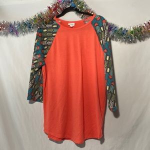 Arrow Sleeve Baseball tshirt